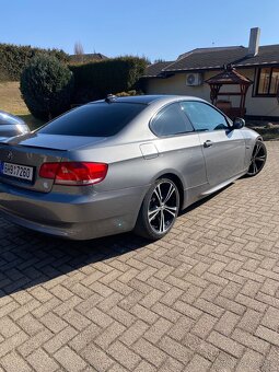 BMW 325i e92 coupe - 9