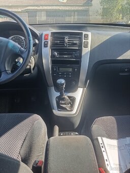 Prodám Hyundai Tuscon 4x4 2CRDI - 9