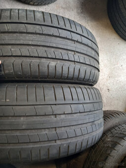 225/40R19 LETNÍ PNEU RUNFLAT 2 KS NA BMW - 9