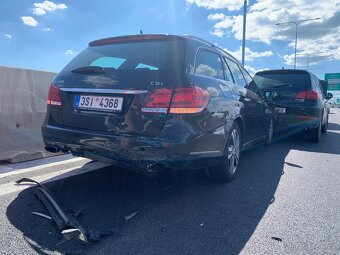 Mercedes-Benz E200 CDI 2013 - 9