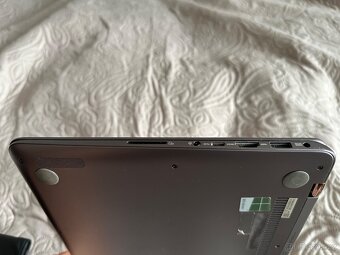 ASUS ZENBOOK Flip (Windows 11) - 9