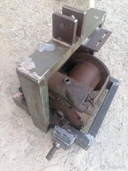 Naviják za traktor Zetor z V3S - 9
