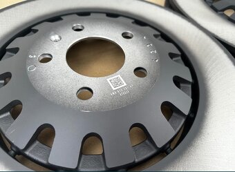 Brzdiče a desky AUDI SQ7,S8 400mm - 9