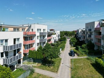 Pronájem plně zařízeného bytu 2+kk,  60 m² - V Osikách - Pra - 9