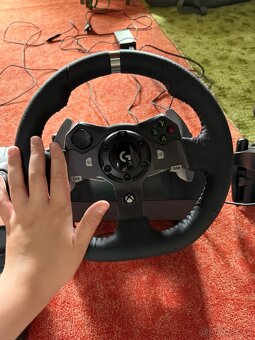 Logitech G920 Driving Force - 9