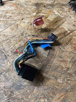 Rádio Kenwood KDC-150RY - 9