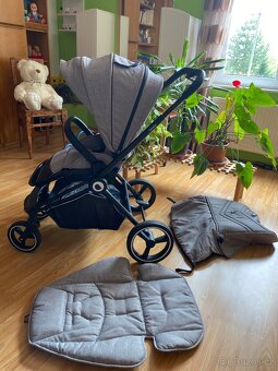 Kočár lionelo + isofix - 9