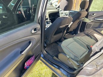 Ford S MAX - 9