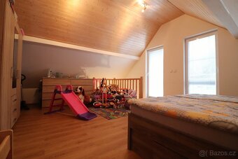 Prodej rodinného domu v Želechovice nad Dřevnicí - 9