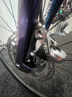 Dogma F vel 53 zipp 303s sram red axs - 9