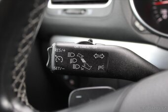 Volkswagen Golf 2.0 TDI DSG CABRIO KŮŽE XENON (2013) - 9