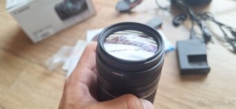 Prodám Canon EOS 77D s objektive EF 75-300mm a příslušenství - 9