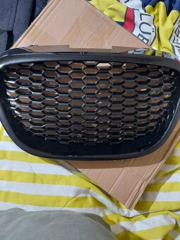 Přední mřížka SEAT Leon MK2 1P Altea Toledo Mk3 2004-2009 - 9