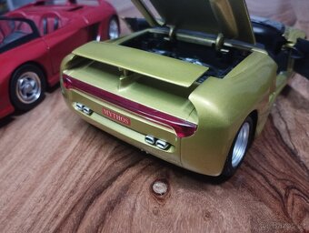 Ferrari Mythos 1/18 - 9