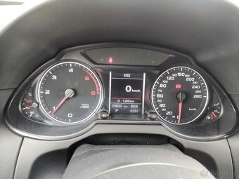 Audi Q5 2.0 TDI 125 kW quattro, S-line, 2011 - 9