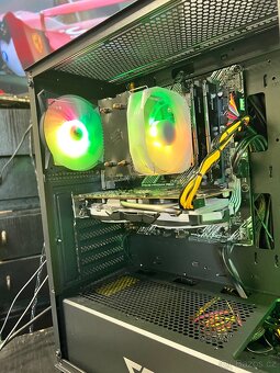 Herní i5-10.,až32GB DDR, 1,3TB SSD+HDD, RX 570 8GB, Win 11 - 9