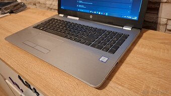 HP 250 G6 – i3 7gen. 4GB RAM, SSD 240GB. Full HD - 9