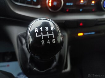 Ford Transit Custom, 2,0EcoBlue L2, 6 míst, Tažné - 9