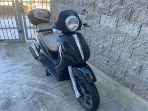 Piaggio Beverly 400 2010 - 9