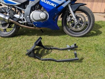 Suzuki GS 500F - 9