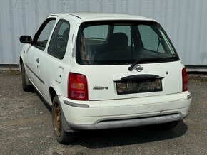 Nissan Micra K11 na náhradní díly - 9