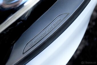Mercedes-Benz Vito Tourer 111CDI 84kW 8 míst - 9