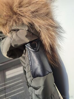 Khaki prošívaná bunda s kožešinou - 9