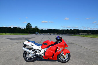 Suzuki GSX1300R Hayabusa, původ ČR - 9