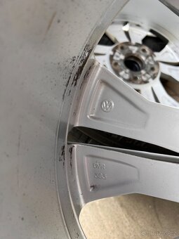 Alu kola, originál Volkswagen Passat B8, rozteč 5 x 112 R17 - 9