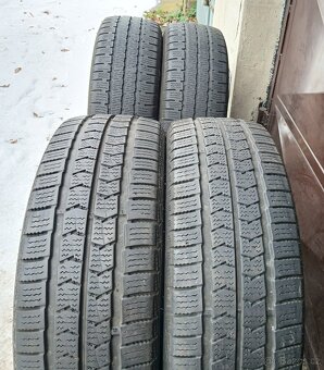 zimní pneu 215/65/16C - 9