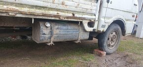 MAZDA E2200 díly - 9