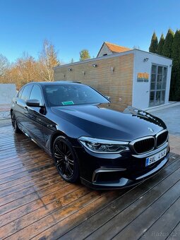 BMW M550i xDrive - 9