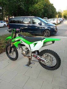 Kawasaki kxf 450 - 9