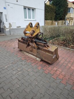 Lžíce svahová hydraulická 200 cm, 6D2 - 9