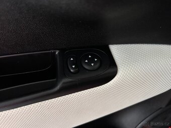 Fiat 500 SPORT,1.MAJITEL,KLIMATIZACE - 9