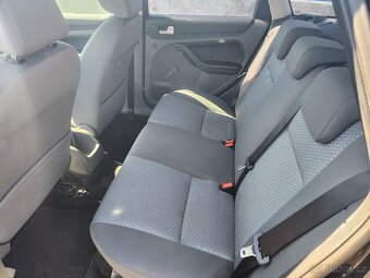 Ford Focus 1.8 16V kombi, R.V.2007 - 9