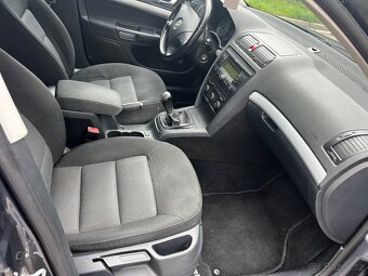 Prodám Škoda Octavia Combi 1.6i Rok 2008 - 9