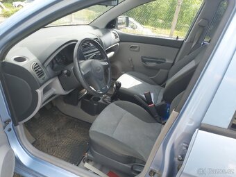 Kia Picanto 1.0i - 9