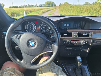 BMW 335i e92, automat, zadokolka, R19 - 9