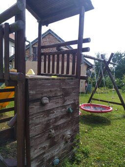 Dětské hřiště s domečkem a pískovištěm na zahradu - 9