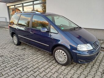 Benzínový Volkswagen Sharan 1.8 Turbo - 9