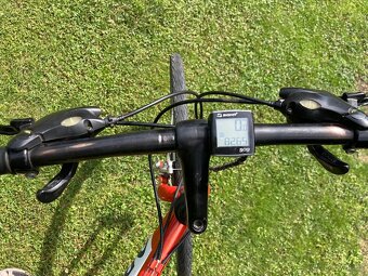 Trekové kolo Apache 28" - 9