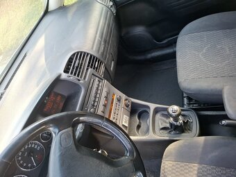 Opel Zafira 2.0 Diesel Klima 7 mist Model 2004 - 9