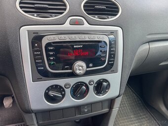 Ford Focus 1,6TDCi rok 2006 velký servis pouze 2.majitelé - 9