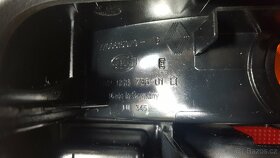 ZADNÍ SVĚTLO (L / P) na Renault R19 / 1992-1996 - 9