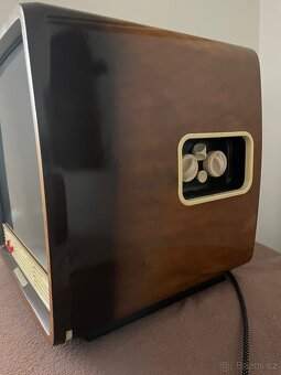 Tesla Ametyst Multimediálne centrum v retro štýle - 9