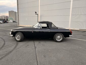 MG MGB ROADSTER 1.8i 72kw/1972/veterán/Servis - 9