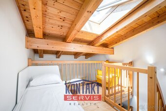 Nabízíme k prodeji zařízený mezonetový apartmán 2+kk, 73 m2 - 9