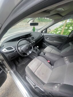 Renault Grand Scenic III 2013 - 9
