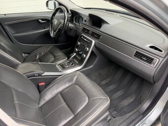 Volvo V70,  D4 2.0, 147kw Aut. Nové v ČR DPH - 9